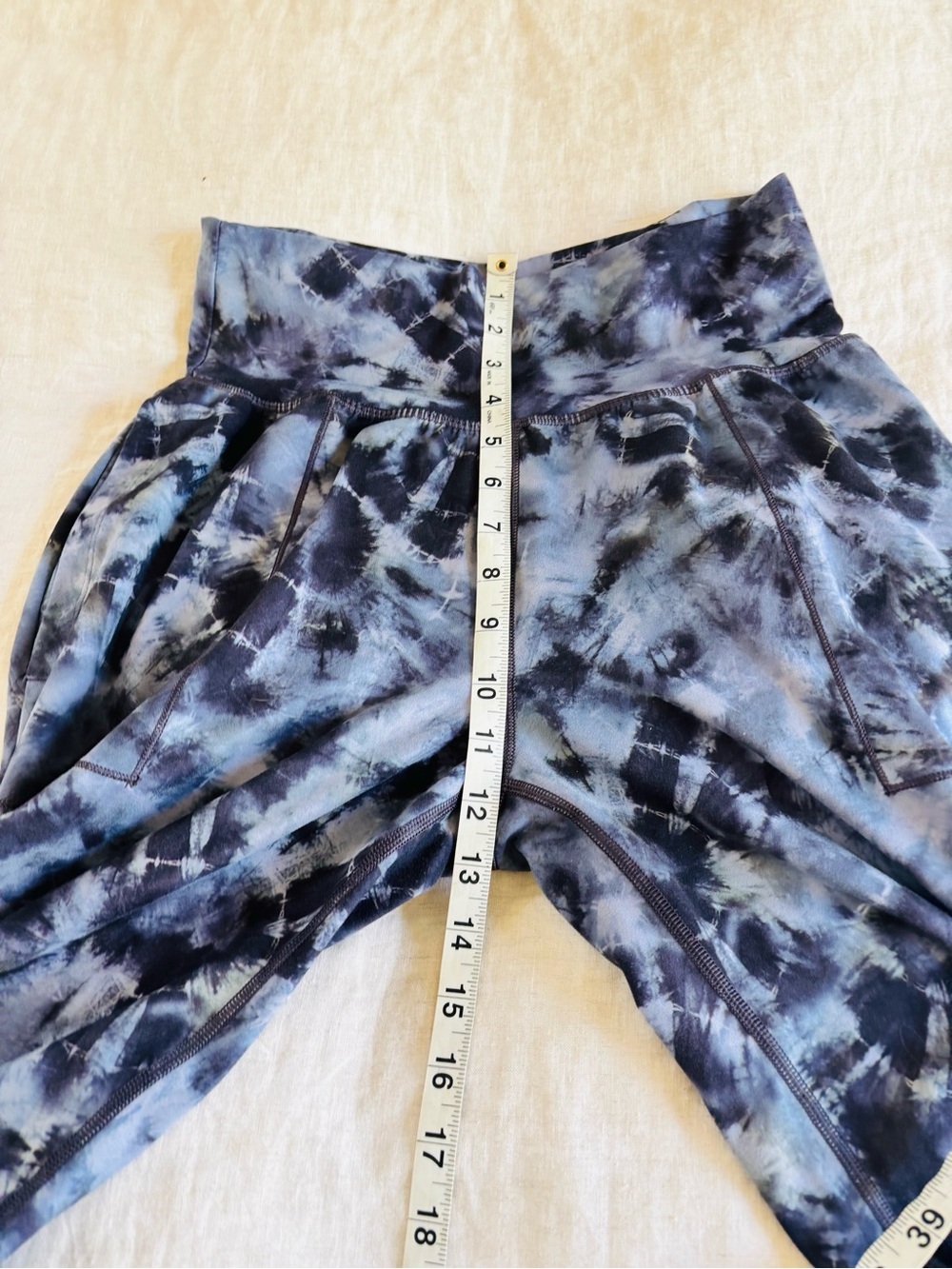 Athleta tie-Dye Jogger Pants - Blue/Black - Picture 10 of 11